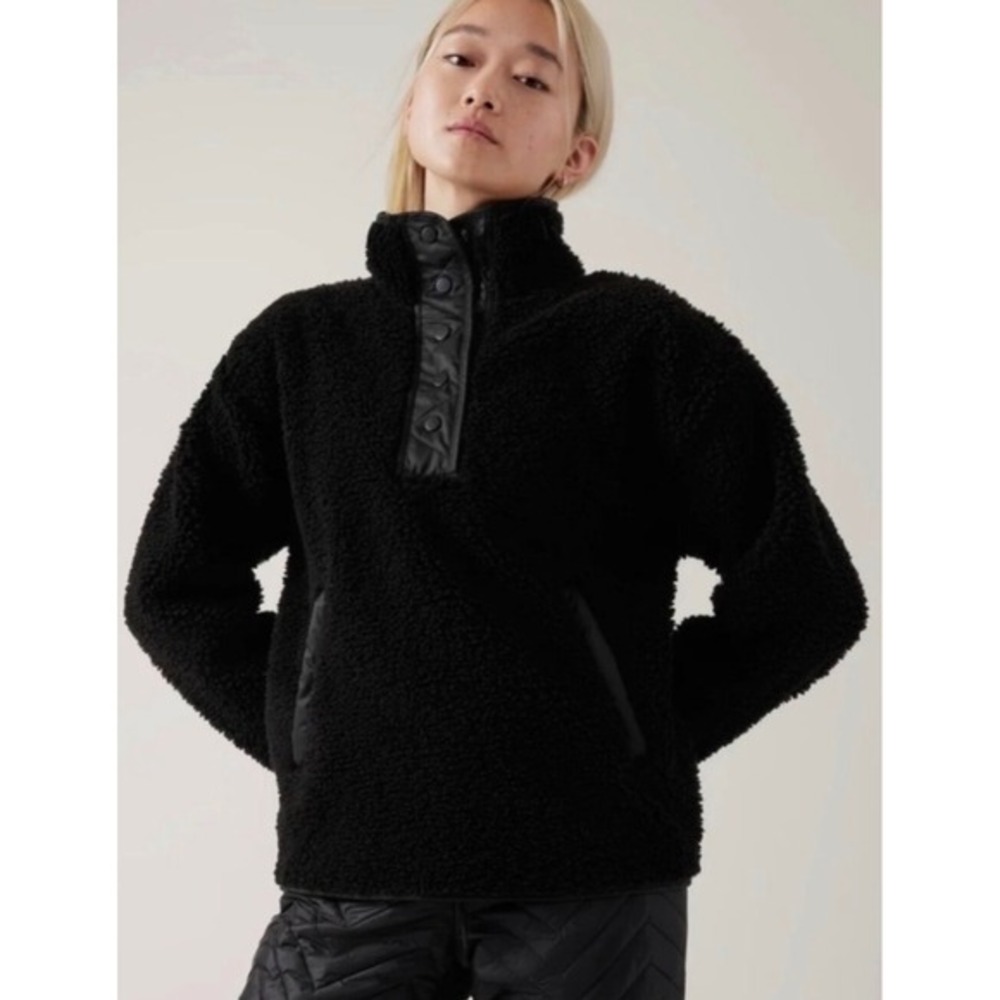 NWT Athleta Cozy Sherpa Snap Sweatshirt Black Oversized Quilted Pullover Sz XXS